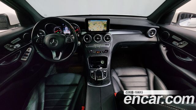Mercedes-Benz GLC-Class 2018 — photo 7