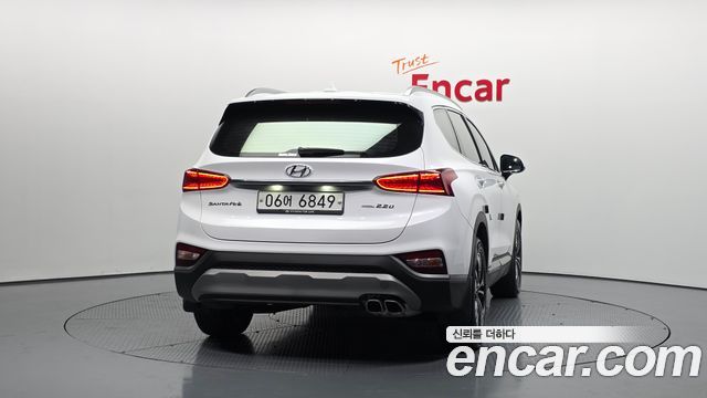 Hyundai Santafe 2019 — photo 4