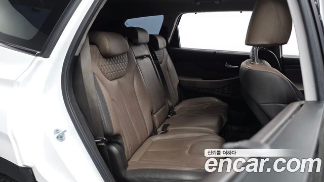 Hyundai Santafe 2019 — photo 12