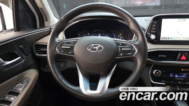 Hyundai Santafe 2019 — photo 13