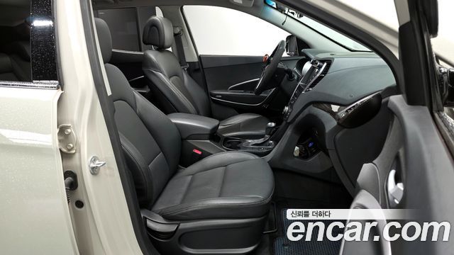 Hyundai Santafe 2014 — photo 11