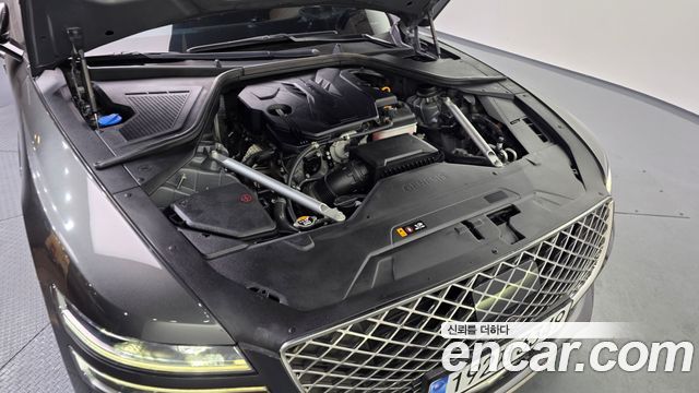 Genesis G80 2022 — photo 6