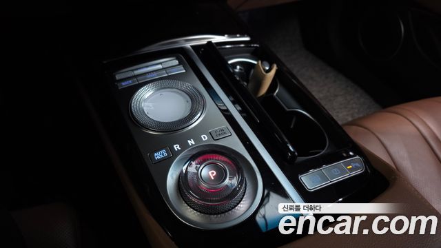 Genesis G80 2022 — photo 9