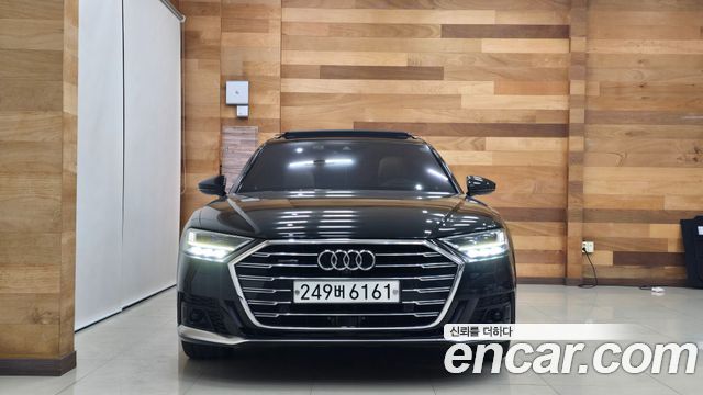 Audi A8 2020 — photo 3