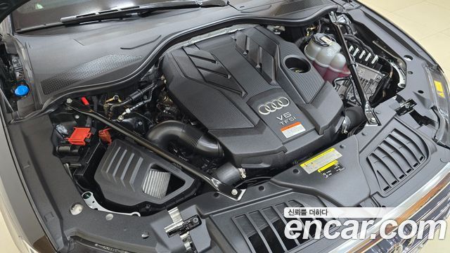 Audi A8 2020 — photo 7
