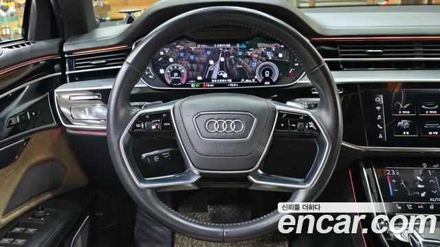 Audi A8 2020 — photo 10
