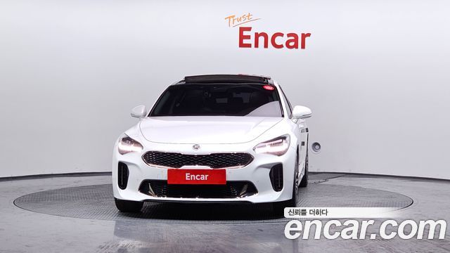 Kia Stinger 2018 — photo 3