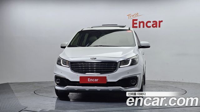 Kia Canival 2015 — photo 3
