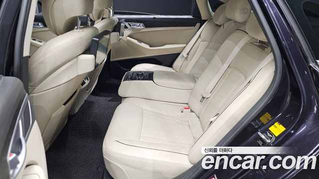 Hyundai Genesis 2016 — photo 12