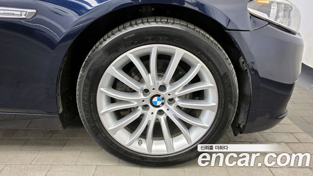 BMW 5-Series 2014 — photo 5