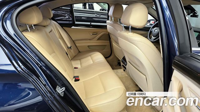 BMW 5-Series 2014 — photo 12