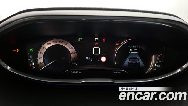 Peugeot 5008 2018 — photo 8