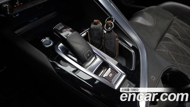 Peugeot 5008 2018 — photo 9