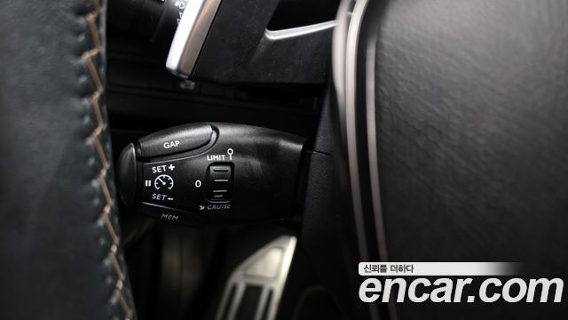 Peugeot 5008 2018 — photo 18