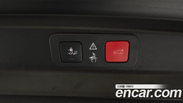 Peugeot 5008 2018 — photo 19