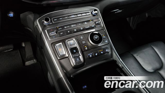 Hyundai Santafe 2021 — photo 9