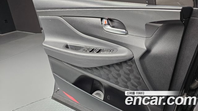 Hyundai Santafe 2021 — photo 14