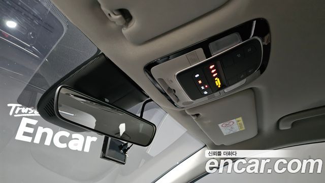 Hyundai Santafe 2021 — photo 16