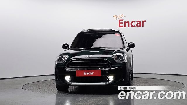 Mini Countryman 2018 — photo 3