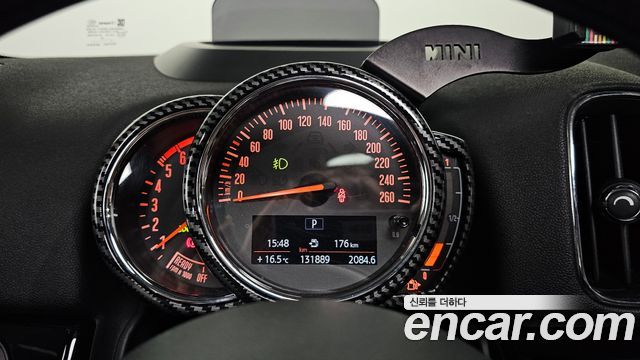 Mini Countryman 2018 — photo 8