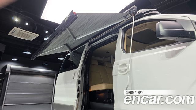 Hyundai Starex 2020 — photo 15