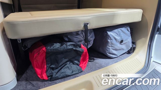 Hyundai Starex 2020 — photo 16