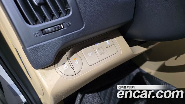 Hyundai Starex 2020 — photo 20