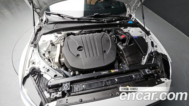 Volvo S60 2024 — photo 6