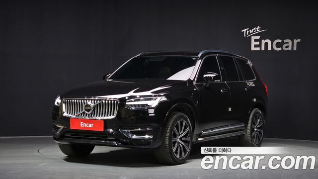 Volvo XC90 2021 — photo 1