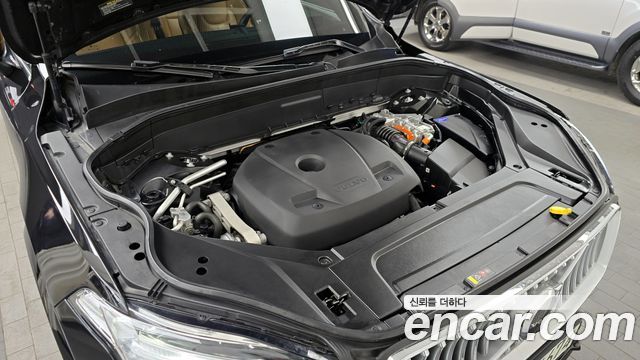 Volvo XC90 2021 — photo 6
