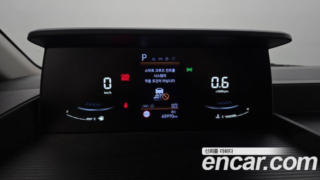 Hyundai Staria 2022 — photo 8