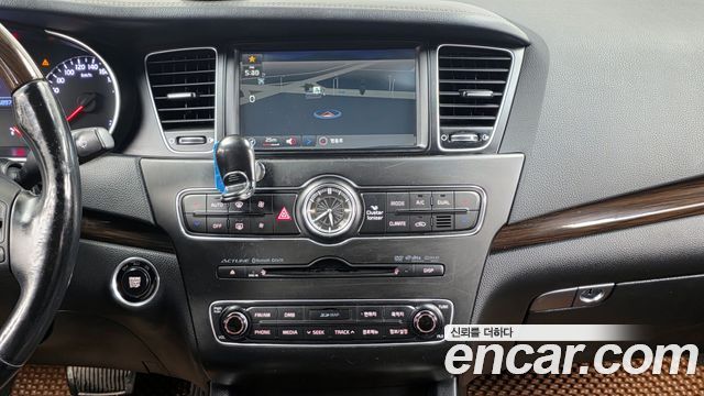 Kia K7 2015 — photo 14