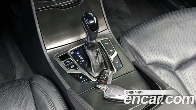 Hyundai Grandeur 2014 — photo 9