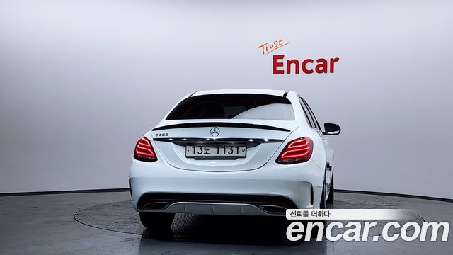Mercedes-Benz C-Class 2017 — photo 4