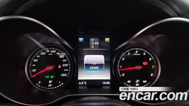 Mercedes-Benz C-Class 2017 — photo 8