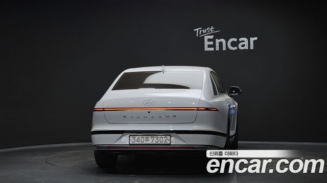 Hyundai Grandeur 2023 — photo 4