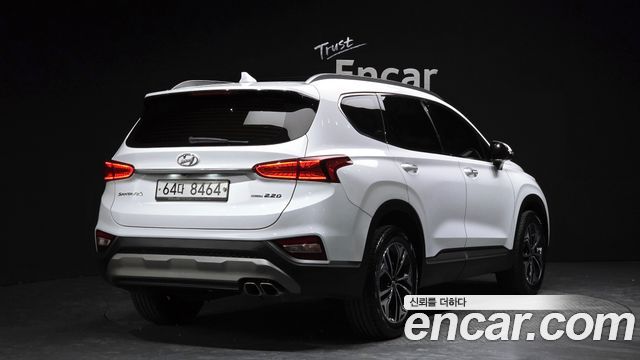 Hyundai Santafe 2019 — photo 2