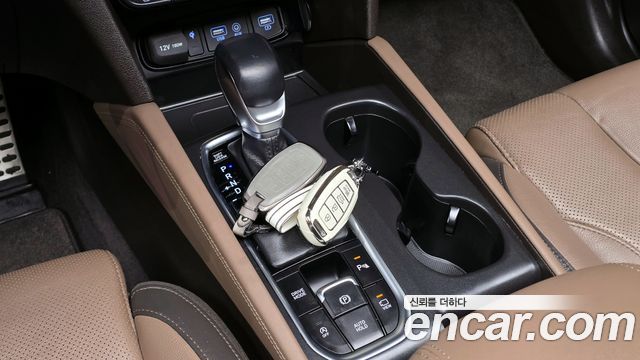 Hyundai Santafe 2019 — photo 9