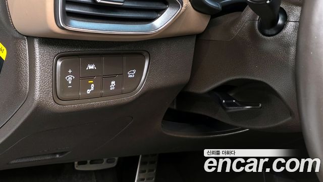 Hyundai Santafe 2019 — photo 14