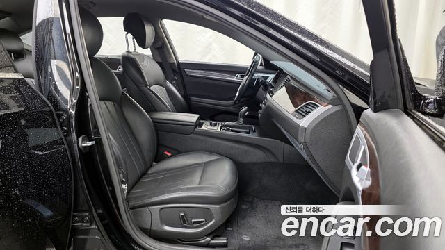 Hyundai Genesis 2015 — photo 11