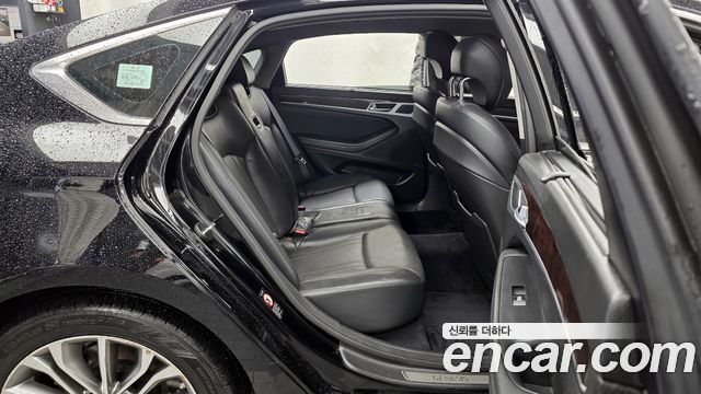 Hyundai Genesis 2015 — photo 12