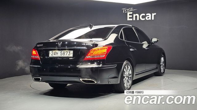 Hyundai Equus 2012 — photo 2