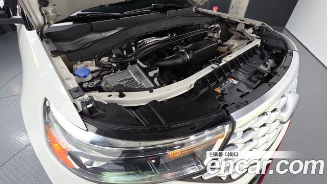 Ford Explorer 2022 — photo 6