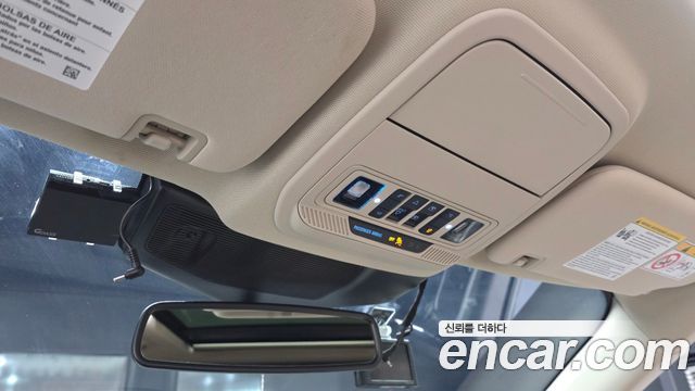 Ford Explorer 2022 — photo 17