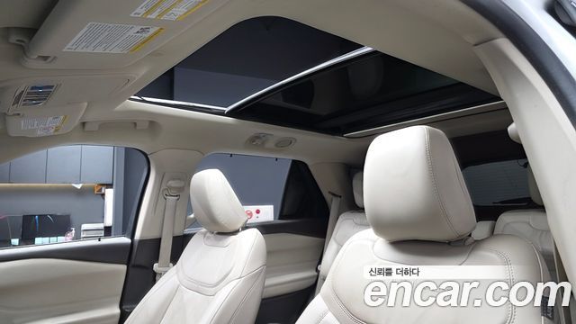 Ford Explorer 2022 — photo 18