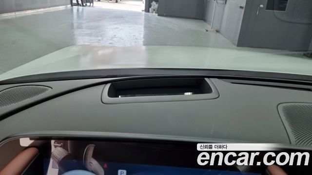 Genesis G90 2023 — photo 15