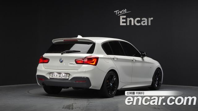 BMW 1-Series 2018 — photo 2