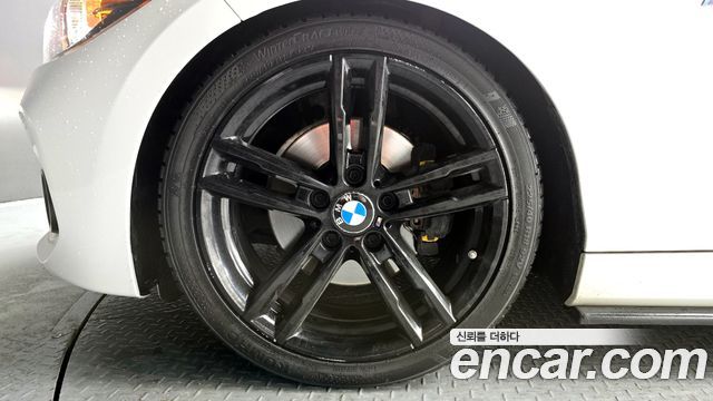 BMW 1-Series 2018 — photo 5