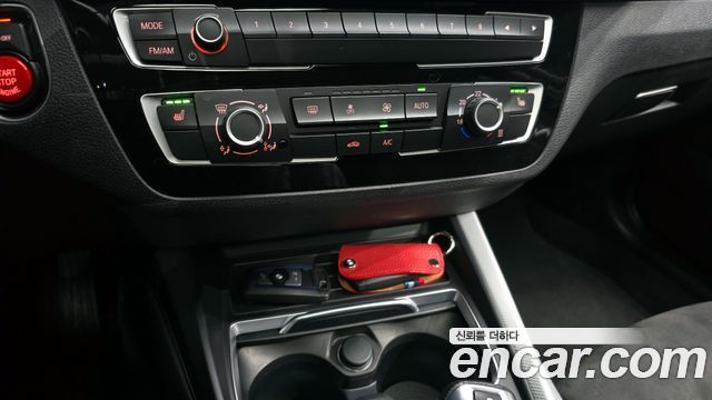 BMW 1-Series 2018 — photo 16