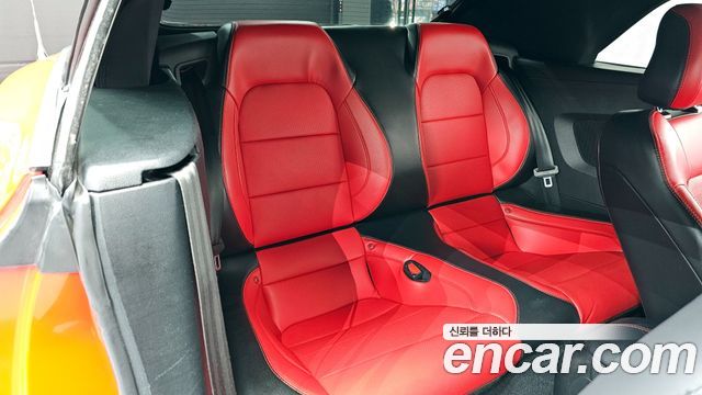 Ford Mustang 2023 — photo 12